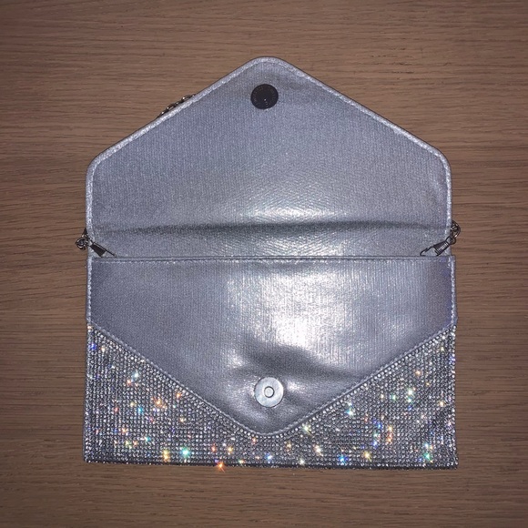 Embellished Envelope Clutch with Chain | Silver - Picture 4 of 6